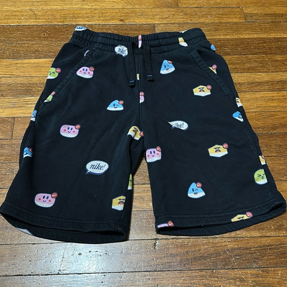 Nike Kids Black Printed Sweat Shorts, Sz Large